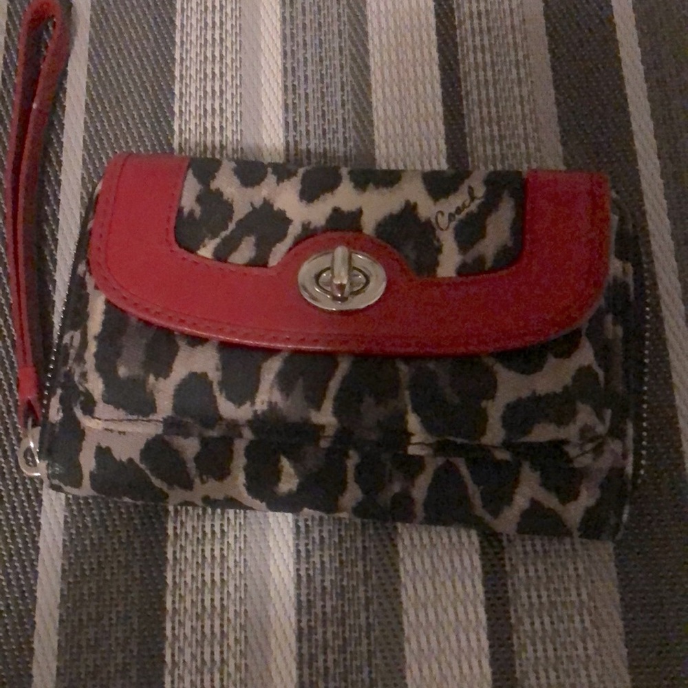 I’m very cute little bag coach
